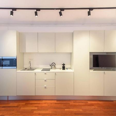 Bianco 16 - Central Studio Universitate - Old Town Bukares Bagian luar foto